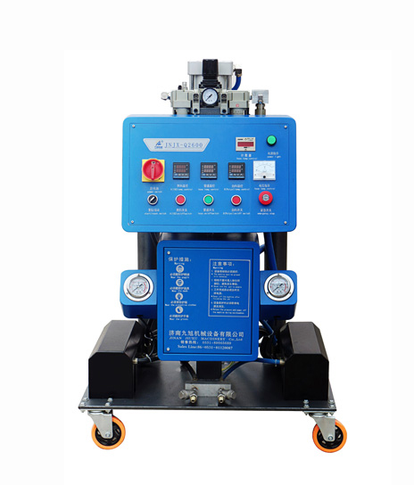 聚氨酯發泡設備型號：JNJX-Q2600(圖1)